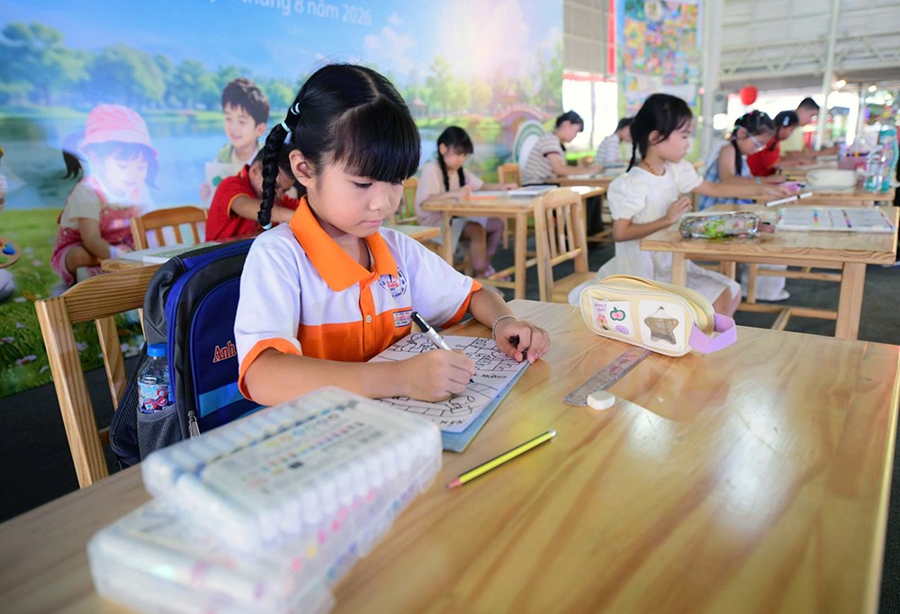 Gần 3.000 tác phẩm tham dự Cuộc thi vẽ tranh dành cho thiếu nhi   - ảnh 1