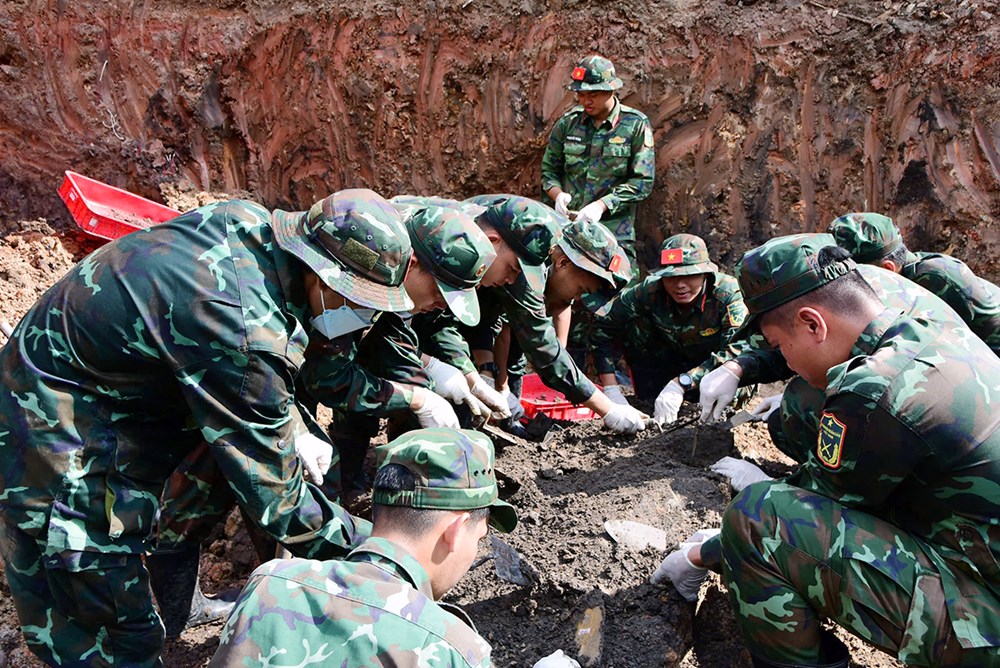 Trong một ngày, TP.HCM quy tập thêm 25 bộ hài cốt liệt sĩ  - ảnh 1