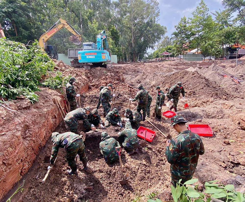 TP.HCM quy tập được 564 bộ hài cốt liệt sĩ tại Công viên Lê Thị Riêng  - ảnh 2
