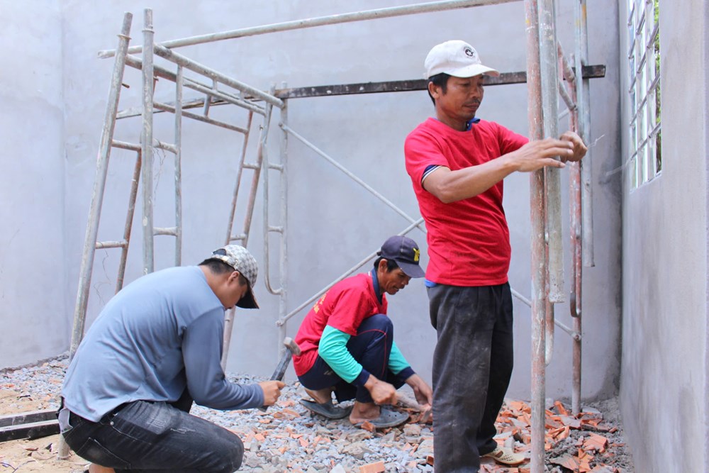 Cần Thơ thực hiện xóa nhà tạm, nhà dột nát trong 10 ngày  - ảnh 1