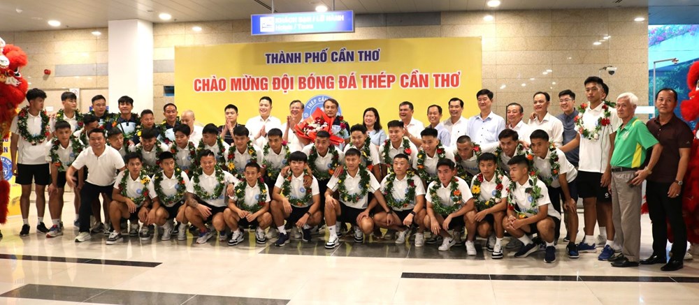 Bóng đá Cần Thơ trở lại sân chơi chuyên nghiệp mùa giải 2026 - 2027 - ảnh 1