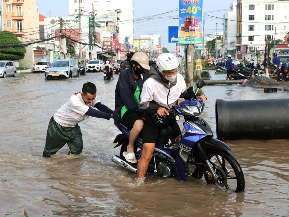 Cần Thơ triển khai giải pháp bảo đảm an toàn cho học sinh khi triều cường dâng cao - ảnh 1