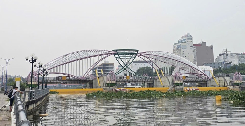 Cần Thơ: Chủ động ứng phó với triều cường cuối tháng 9 tăng cao - ảnh 3