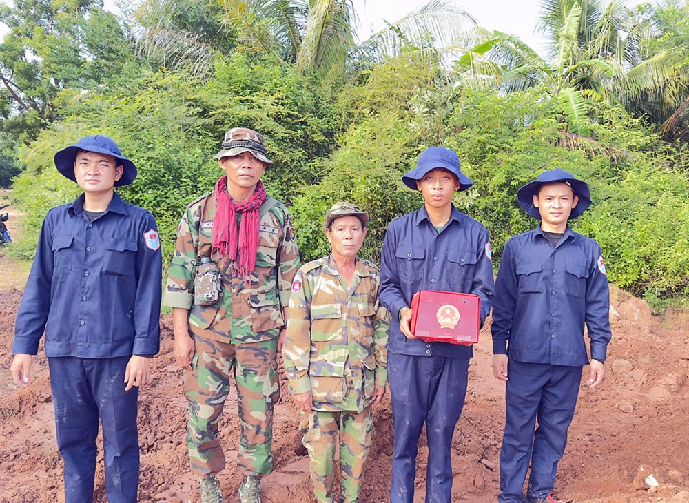 Tây Ninh đã hoàn thành hơn 60% chỉ tiêu tìm kiếm, quy tập hài cốt liệt sĩ - ảnh 3