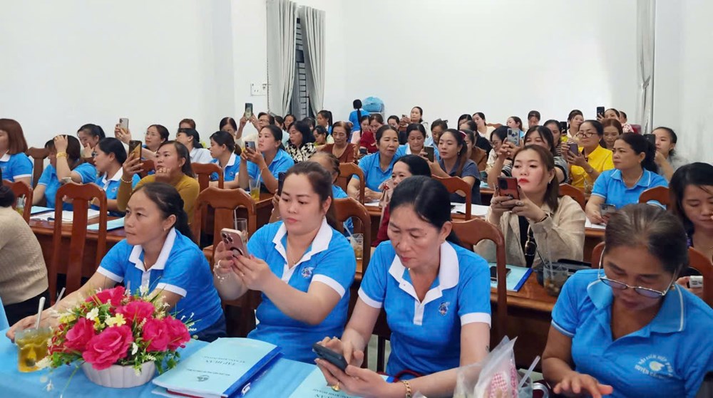 Cà Mau đặt mục tiêu nâng tỷ lệ nữ lãnh đạo lên 75% vào năm 2030 - ảnh 2