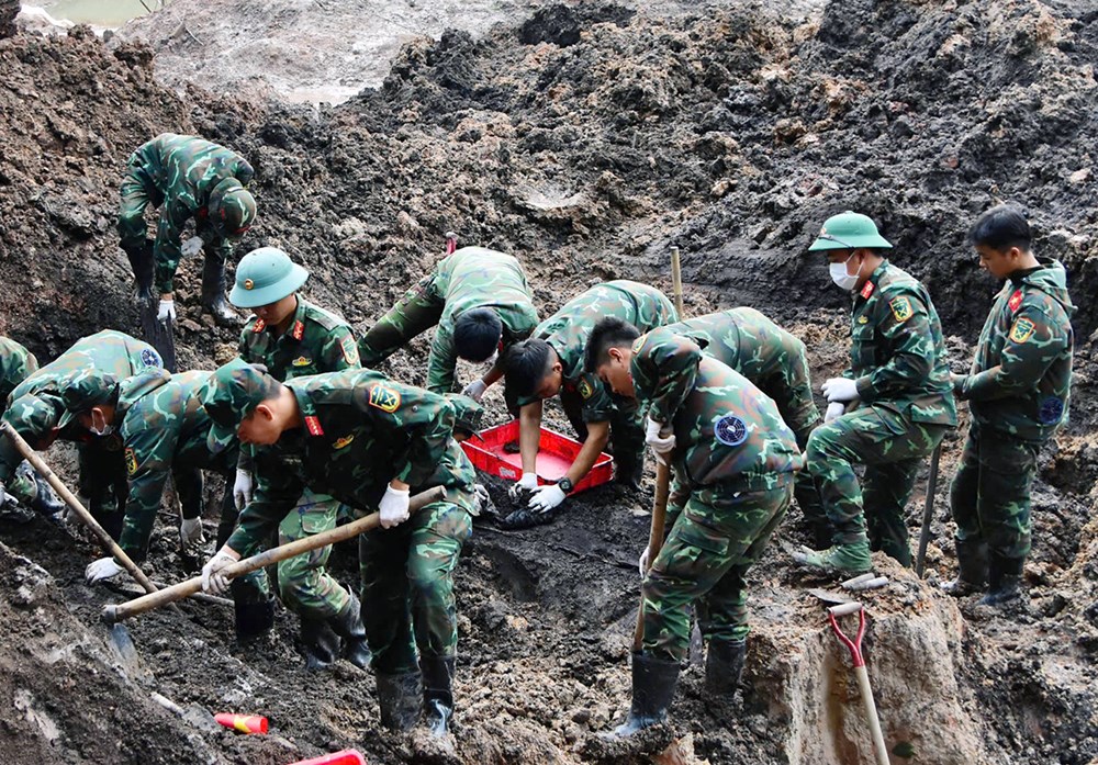 TP.HCM “đón” thêm 8 Anh hùng liệt sĩ trở về - ảnh 1