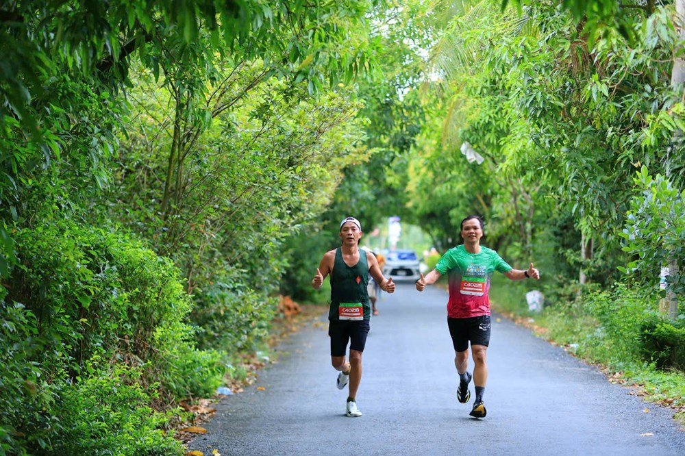 Hơn 15.500 VĐV tham gia giải “VPBank đất Sen Hồng Music Marathon 2026” ở Đồng Tháp - ảnh 3
