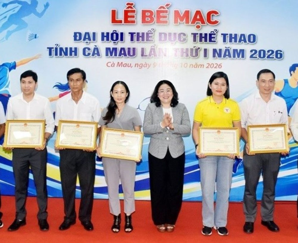 Trao 494 huy chương cho các đơn vị tham dự Đại hội TDTT tỉnh Cà Mau năm 2026 - ảnh 3