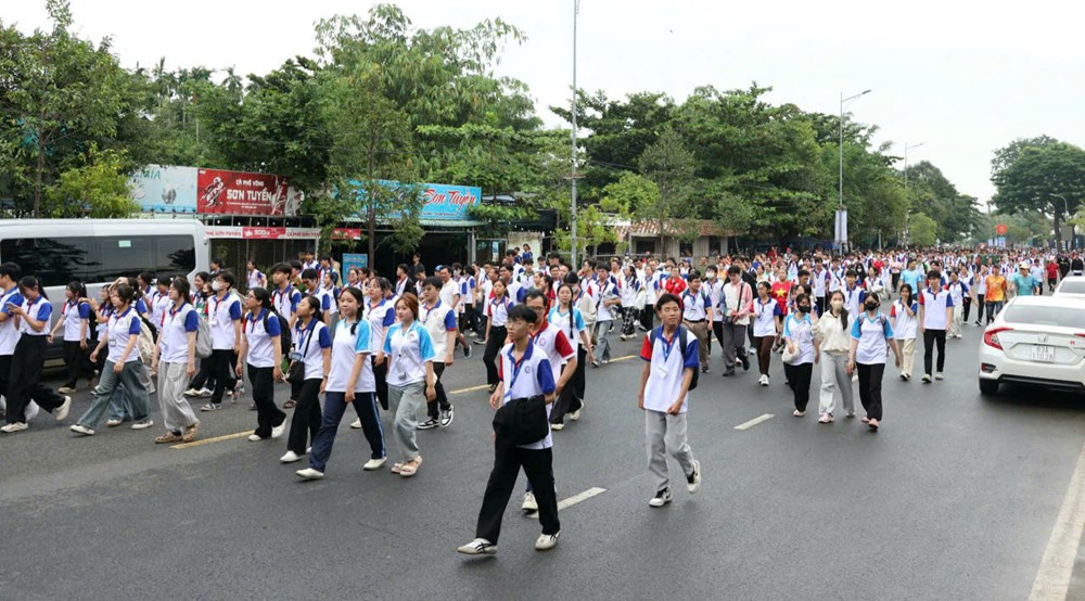 Hơn 5.000 người tham gia Lễ phát động “Mỗi người dân lựa chọn ít nhất một môn thể thao phù hợp” tại Cần Thơ - ảnh 3