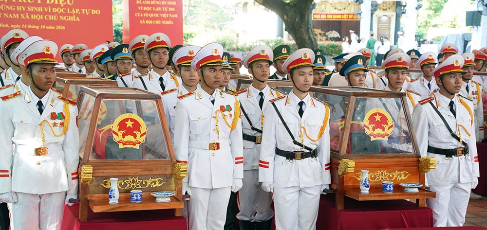 Truyền hình trực tiếp Lễ viếng, Lễ truy điệu và an táng hài cốt liệt sĩ tại TP.HCM - ảnh 6
