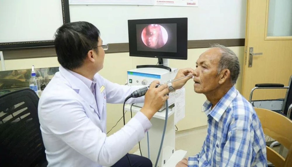 Phẫu thuật thành công cho bệnh nhân chịu cảnh “ngủ ngồi” hơn 10 năm ở Cà Mau  - ảnh 3