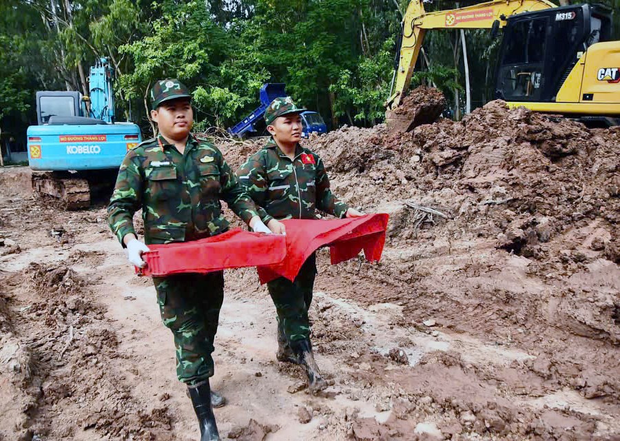 Vừa an táng 731 hài cốt liệt sĩ, TP.HCM phát hiện thêm 8 hài cốt liệt sĩ tại Công viên Lê Thị Riêng - ảnh 5