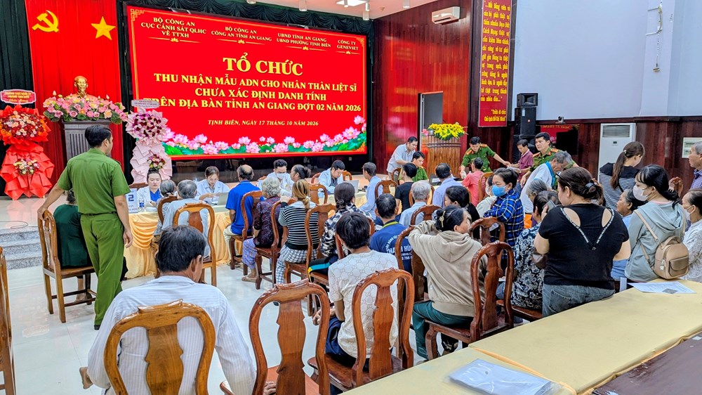 Công an An Giang thu nhận mẫu ADN cho hơn 1.100 thân nhân liệt sĩ trong đợt 2 năm 2026 - ảnh 1
