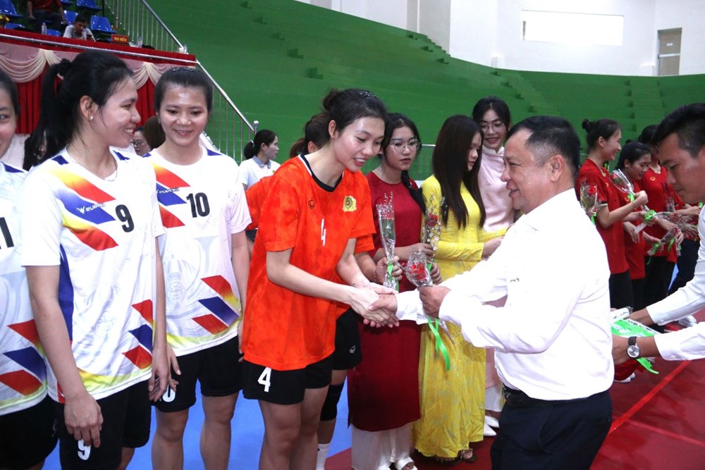 Khai mạc Giải vô địch cầu mây các đội tuyển xuất sắc quốc gia năm 2026 - ảnh 1