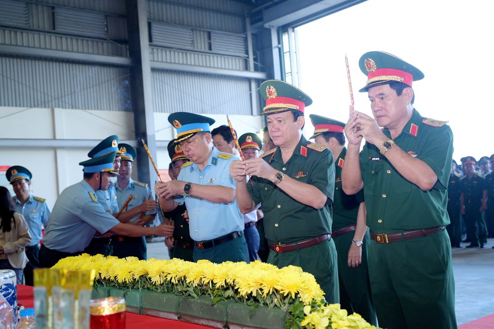 Quân khu 9 vận chuyển thêm 8.453 mẫu sinh phẩm hài cốt liệt sĩ phục vụ giám định - ảnh 3