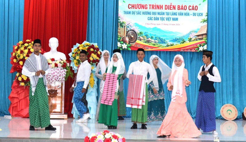 An Giang mang “Không gian văn hóa của đồng bào Chăm Islam” tới Thủ đô - ảnh 2