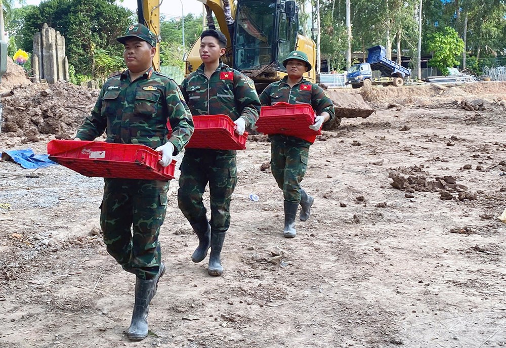 Phát hiện thêm 10 hài cốt liệt sĩ tại Công viên Lê Thị Riêng - ảnh 2
