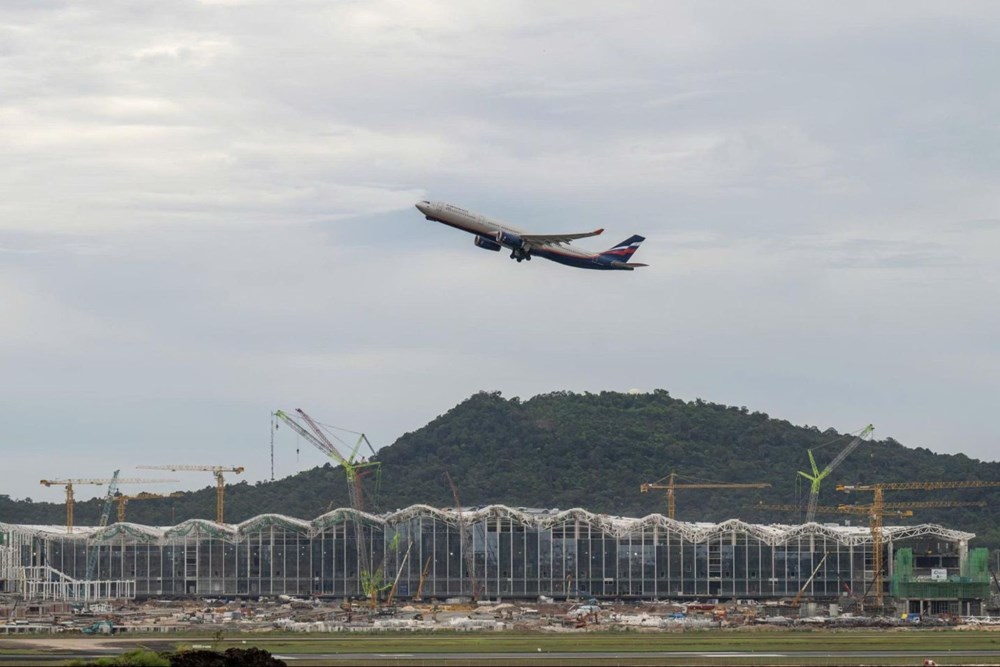 Đường băng 3.300m tại Phú Quốc đón chuyến bay đầu tiên sau 8 tháng thi công thần tốc - ảnh 4
