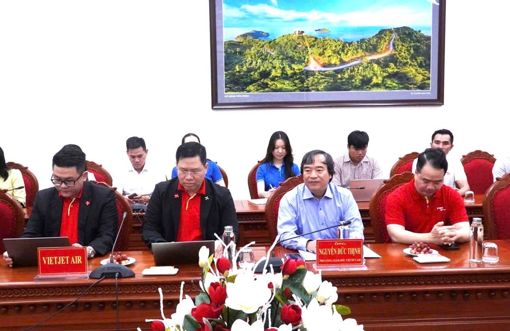 Vietjet dự kiến khai thác đường bay Hà Nội - Cà Mau từ ngày 29.11, góp phần phát triển du lịch - ảnh 2