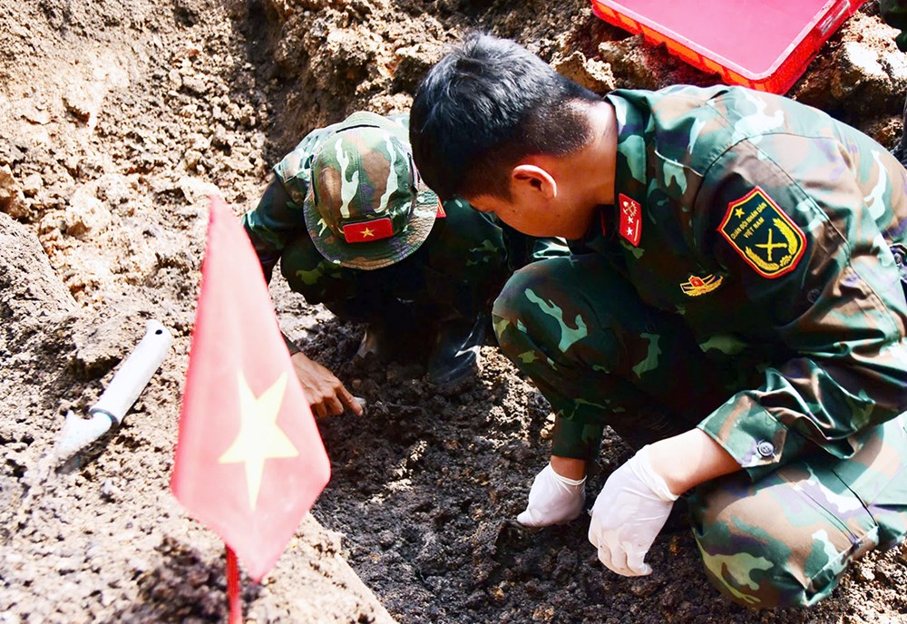 Quy tập thêm 141 hài cốt liệt sĩ tại Công viên Lê Thị Riêng - ảnh 4