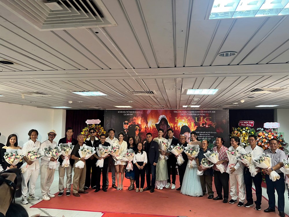 Ra mắt phim điện ảnh “Ký ức Nam Xuân” - ảnh 4