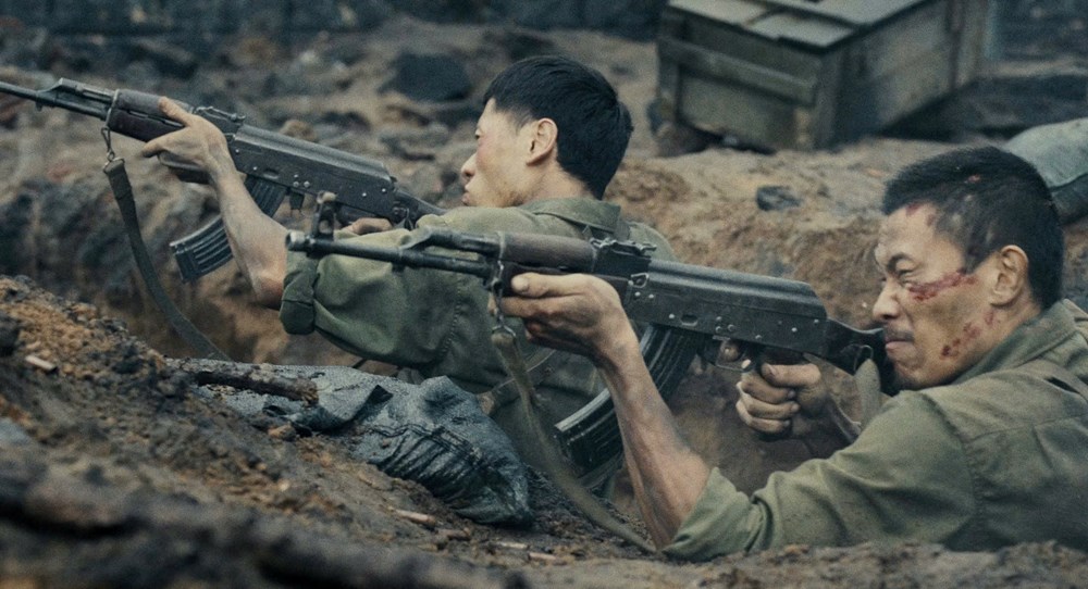 “Mưa đỏ” trở thành phim Việt có doanh thu cao nhất mọi thời đại - ảnh 1