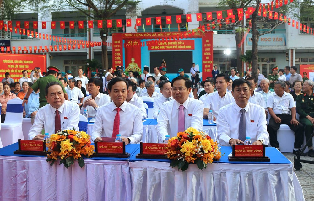 Gần 9,7 triệu cử tri TP.HCM nô nức đi bỏ phiếu - ảnh 2