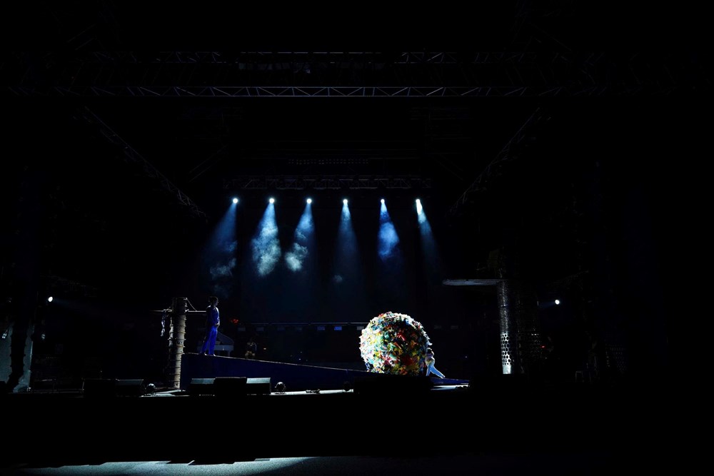 Khi nhạc Trịnh cất lời cùng “Hoa và Rác“ - ảnh 1