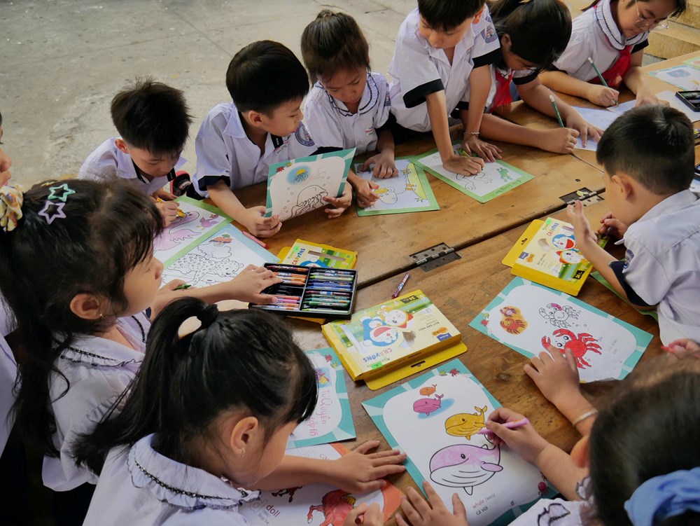 Khởi động hành trình “Mở sách – Mở tương lai” cho học sinh tiểu học - ảnh 4