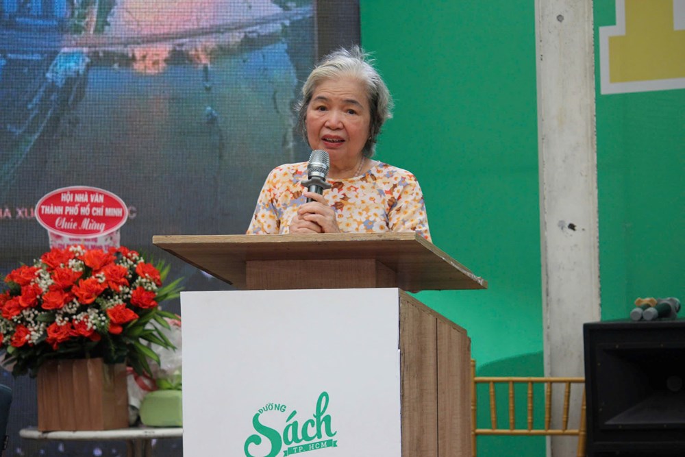 Ra mắt hồi ký “Thành phố trong tim“ - ảnh 5