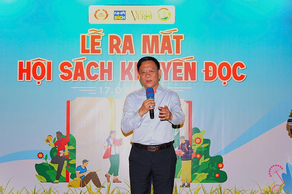 Lần đầu tiên hội sách được đưa vào khu dân cư - ảnh 2