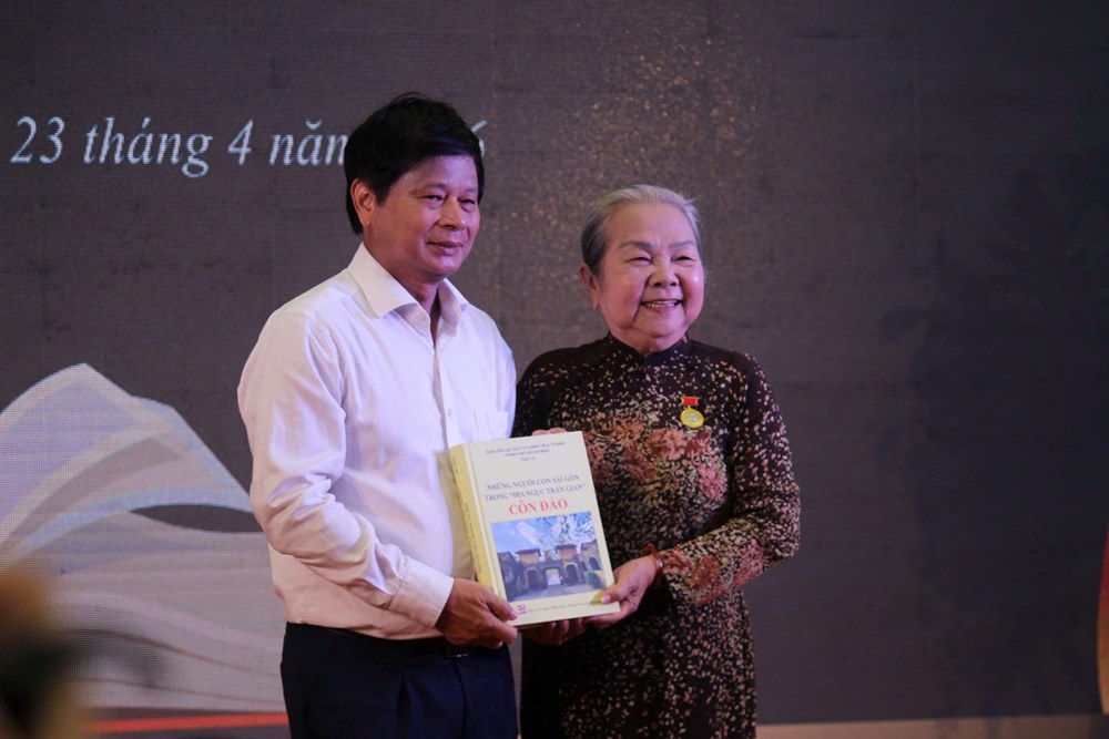 Ra mắt tủ sách “Huyền thoại Côn Đảo” và phát động hiến tặng tư liệu lịch sử - ảnh 2