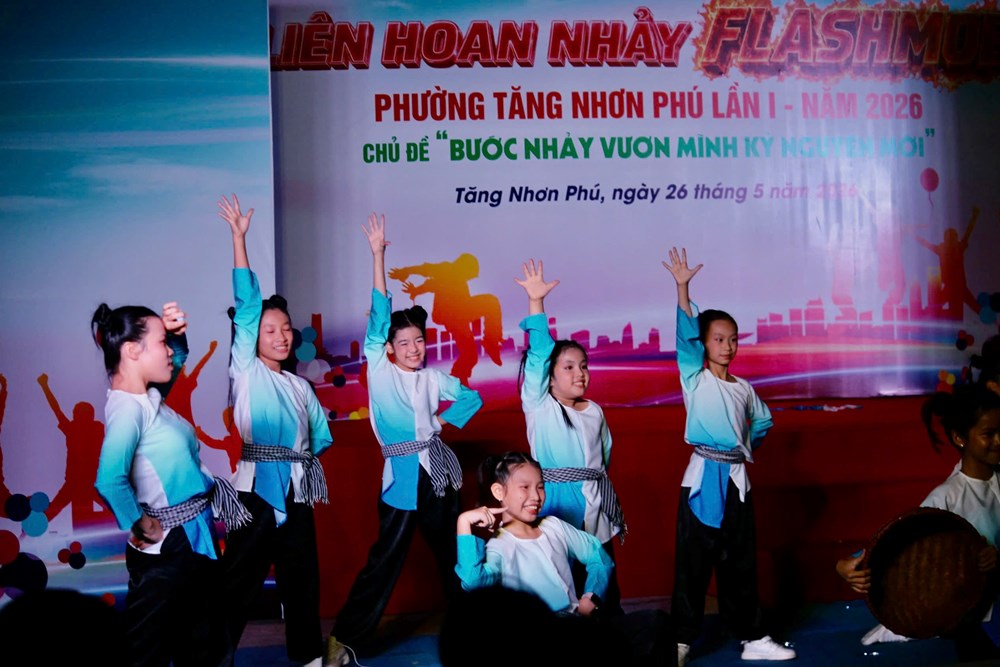 Sôi động Liên hoan nhảy Flashmob phường Tăng Nhơn Phú lần I - ảnh 3