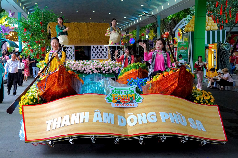 Lễ hội trái cây Nam Bộ 2026 thu hút đông đảo du khách - ảnh 1