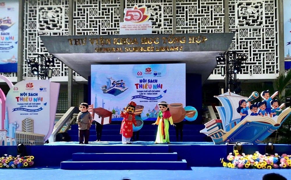Sân khấu hóa khơi nguồn tình yêu đọc sách cho thiếu nhi - ảnh 2