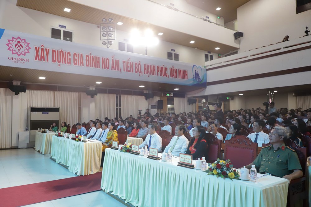Khai mạc Ngày hội Gia đình tiêu biểu các tỉnh, thành phố khu vực phía Nam lần thứ I năm 2026 - ảnh 1