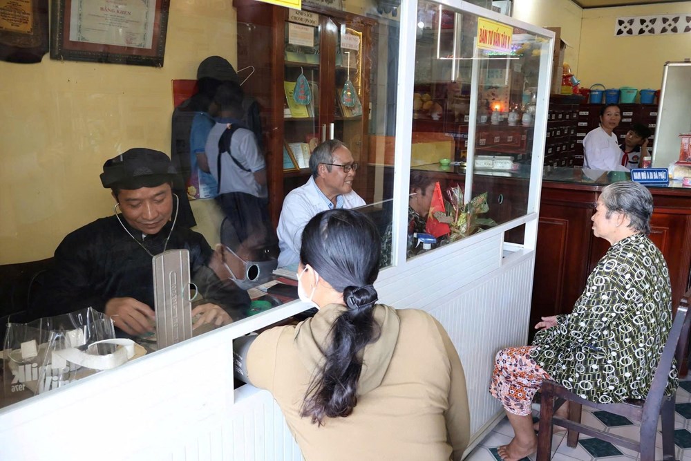 Cần Giờ ra mắt điểm chăm sóc sức khỏe miễn phí cho người cao tuổi - ảnh 2