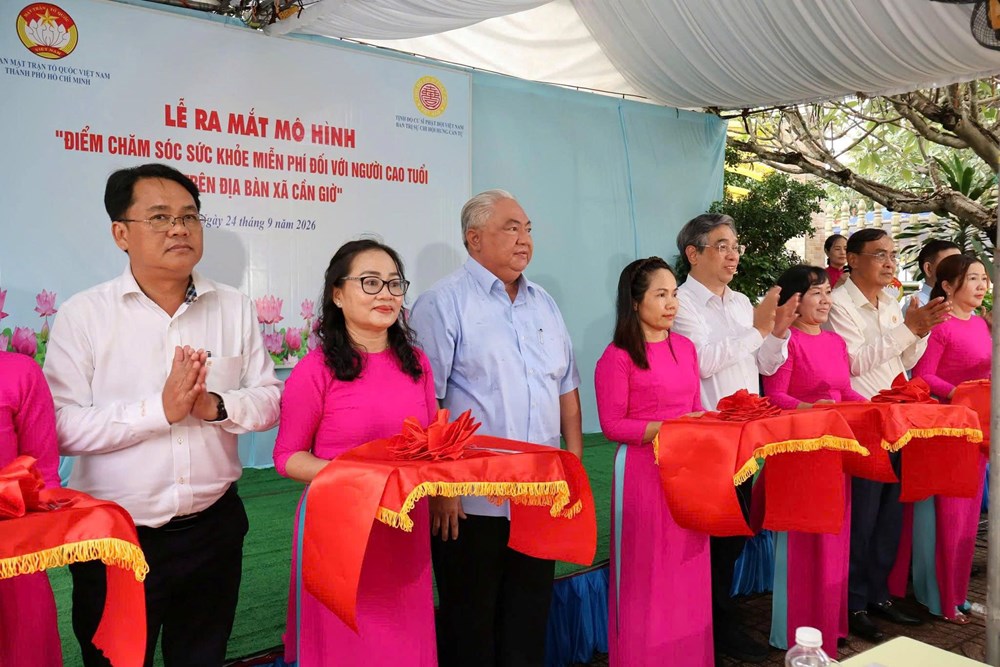 Cần Giờ ra mắt điểm chăm sóc sức khỏe miễn phí cho người cao tuổi - ảnh 1