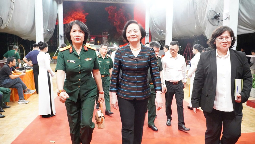 Trọn vẹn nghĩa tình trong đêm “Khúc tri ân” tại TP.HCM - ảnh 2