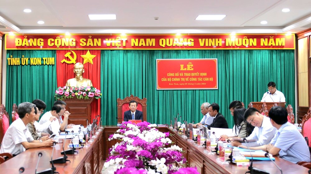 Chuẩn y chức vụ Phó Bí thư Tỉnh ủy Kon Tum - ảnh 1