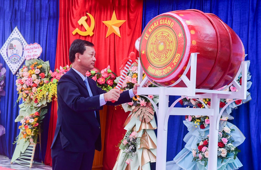 Gần 1,6 triệu học sinh các tỉnh khu vực Tây Nguyên bước vào năm học mới - ảnh 4
