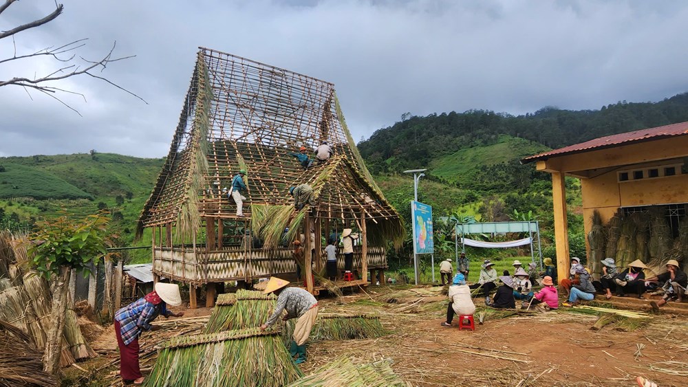 Hành trình gìn giữ hồn thiêng văn hóa Xơ Đăng ở huyện Tu Mơ Rông - ảnh 1