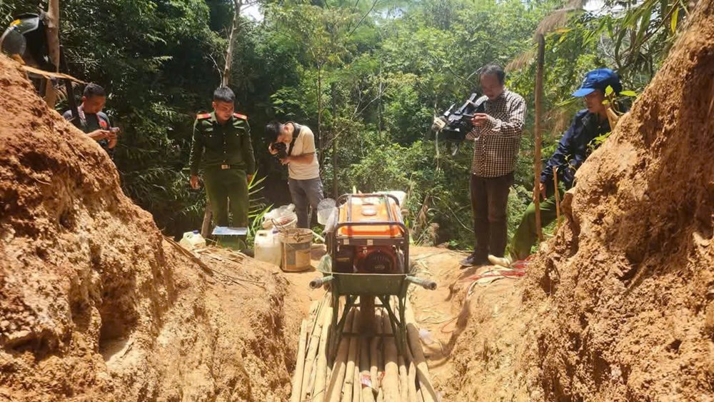 Gia Lai: Phát hiện hầm vàng trái phép trong rừng phòng hộ, chính quyền vào cuộc - ảnh 2
