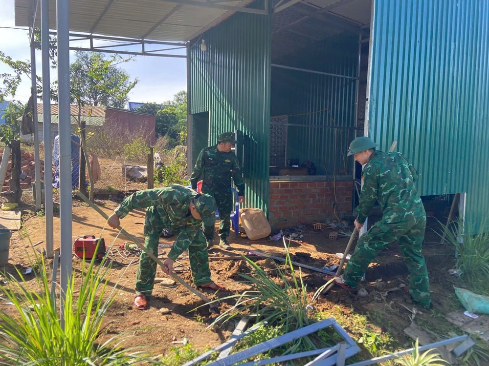 Đồn Biên phòng Ia Púch vững vàng nơi tuyến đầu, hết lòng vì nhân dân - ảnh 2