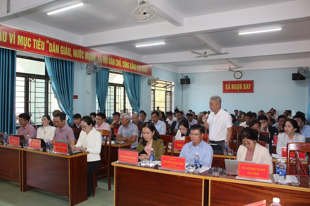 Bộ trưởng Nguyễn Văn Hùng tiếp xúc cử tri xã Ngọk Bay, tỉnh Quảng Ngãi - ảnh 5