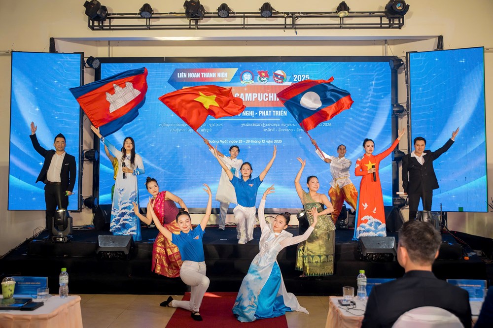 Khai mạc Liên hoan Thanh niên Việt Nam – Campuchia – Lào 2025 - ảnh 3