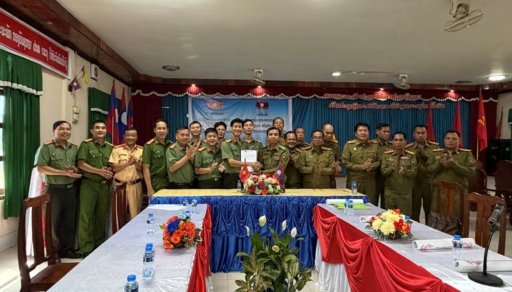 Tăng cường hợp tác bảo đảm an ninh biên giới Việt Nam - Lào - ảnh 2