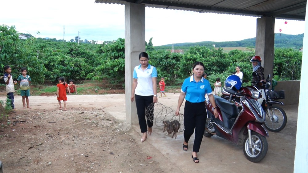 Thắp lên “ngọn lửa” bình đẳng giới ở vùng cao phía Tây Quảng Ngãi - ảnh 2