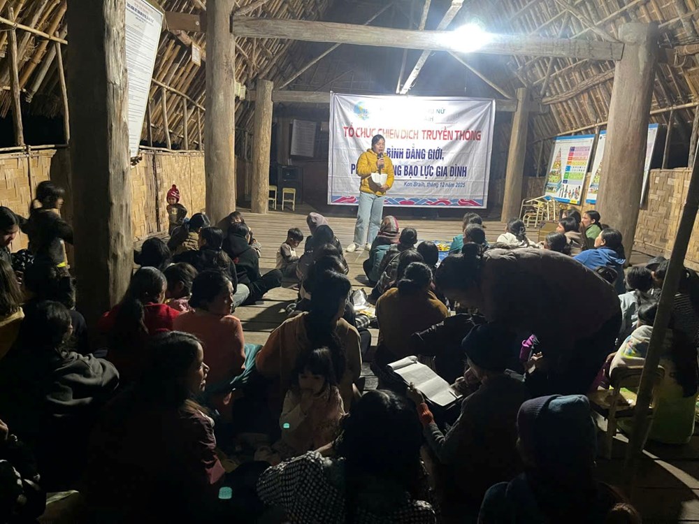 Lan tỏa thông điệp bình đẳng giới từ hội thi sân khấu hóa ở xã Kon Braih - ảnh 5