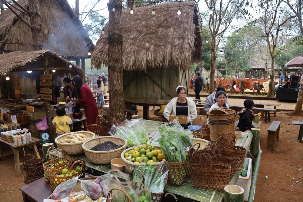 Khép lại Tuần Văn hóa - Du lịch Măng Đen 2026, lan tỏa hình ảnh điểm đến xanh giữa đại ngàn - ảnh 2